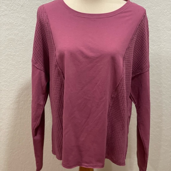 Wonderly Tops - Wonderly Plum Long Sleeve With Textured Side Panel Women XL